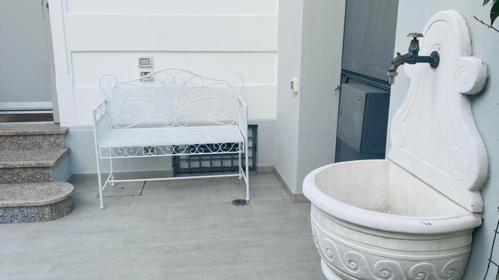 Villa Martina Luxury Suites Lecco Exterior foto